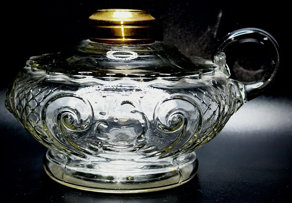 Antique PRINCESS FEATHER Kerosene Oil Lamp - Unusual Aladdin Style Finger Loop - AntiquesEtceteraAntique PRINCESS FEATHER Kerosene Oil Lamp - Unusual Aladdin Style Finger LoopAntique LightingAntiquesEtceteraAntiquesEtcetera