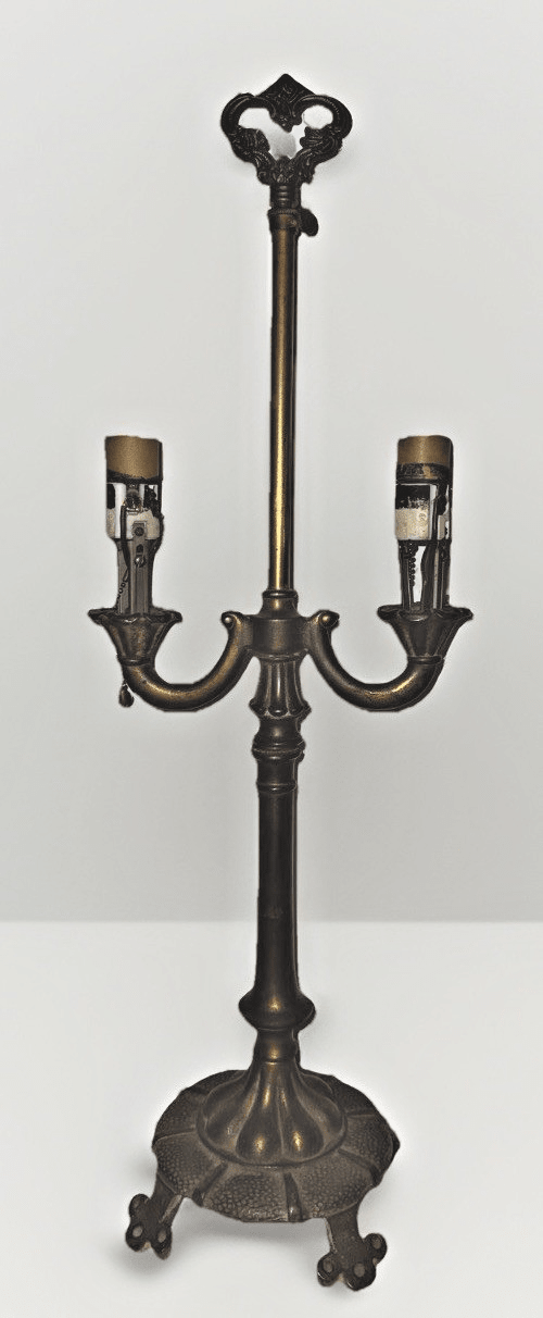 Antique Rembrandt 2 - Arm Bouillotte Table Lamp Cast Iron Arts & Crafts Style - AntiquesEtceteraAntique Rembrandt 2 - Arm Bouillotte Table Lamp Cast Iron Arts & Crafts StyleRembrandtAntiquesEtcetera