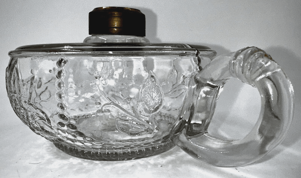 Antique SULTAN / WILD ROSE & BOWKNOT Kerosene Oil Flat Hand Lamp THURO II, 103 - k - AntiquesEtceteraAntique SULTAN / WILD ROSE & BOWKNOT Kerosene Oil Flat Hand Lamp THURO II, 103 - kAntiqueAntiquesEtcetera