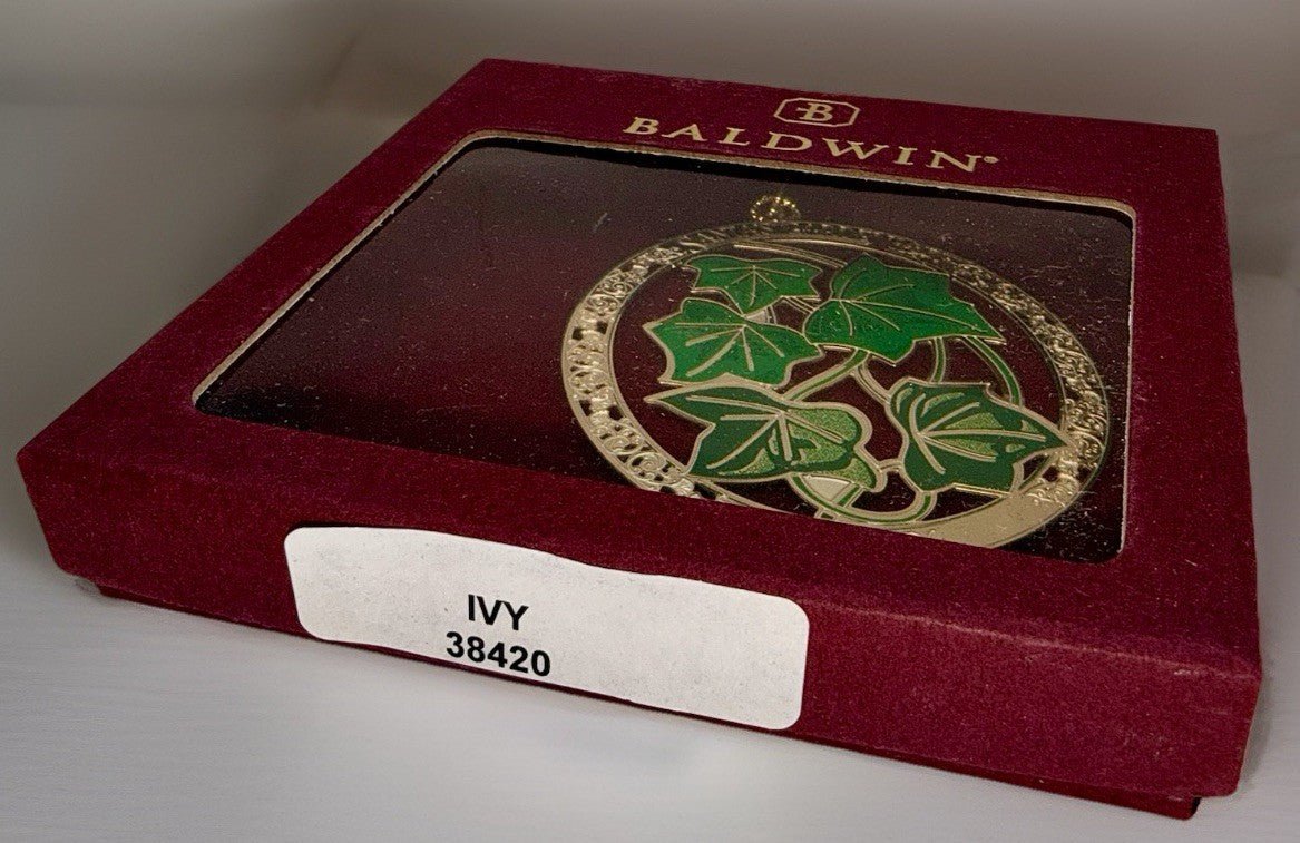 Baldwin Brass Santa's Garden IVY Christmas Ornament 2006 NIB - AntiquesEtceteraBaldwin Brass Santa's Garden IVY Christmas Ornament 2006 NIBBaldwin BrassAntiquesEtcetera