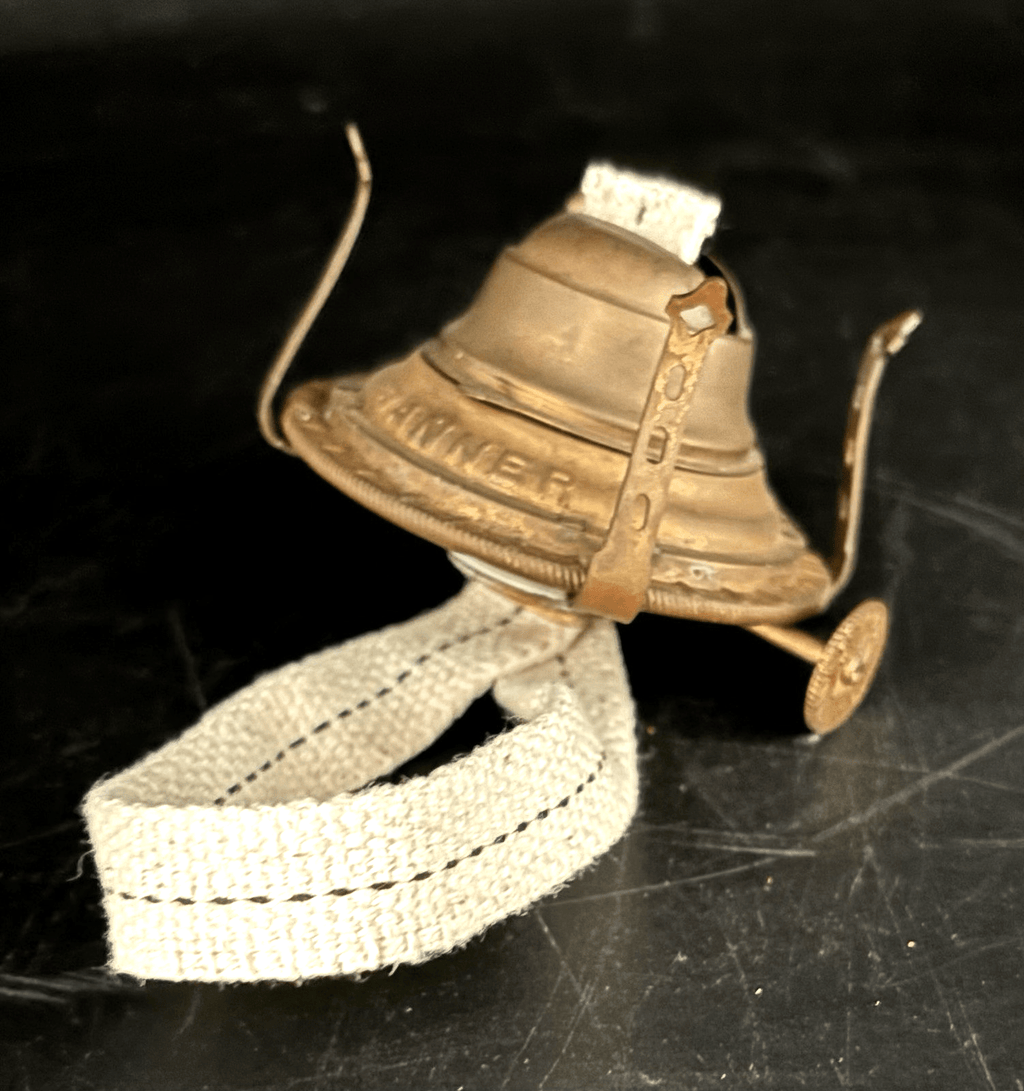 Banner No. 1 Kerosene Oil Lamp Burner with Wick + Clear Glass Pearl Top Chimney - AntiquesEtceteraBanner No. 1 Kerosene Oil Lamp Burner with Wick + Clear Glass Pearl Top ChimneyP&A Mfg CoAntiquesEtcetera