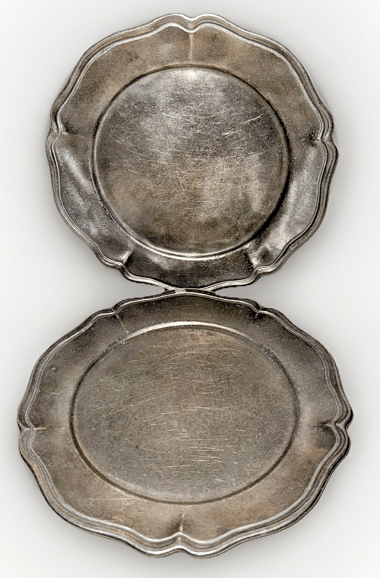 Cambridge Wilton Pewter Queen Anne Dinner Plates 10 3/4" Diameter Set of 2 - AntiquesEtceteraCambridge Wilton Pewter Queen Anne Dinner Plates 10 3/4" Diameter Set of 2WiltonAntiquesEtcetera