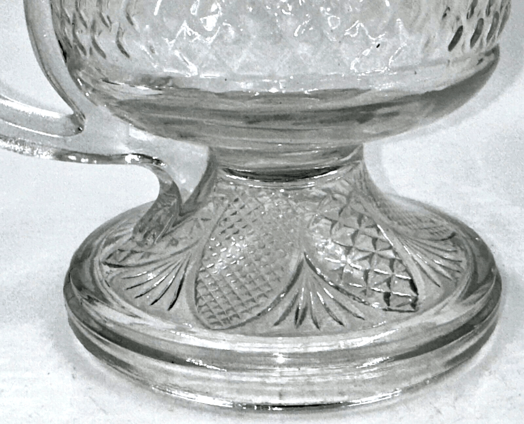 CINDERELLA Oil Kerosene Footed Hand Lamp Antique THURO 1, p. 275 - g Lovely! - AntiquesEtceteraCINDERELLA Oil Kerosene Footed Hand Lamp Antique THURO 1, p. 275 - g Lovely!AntiqueAntiquesEtcetera
