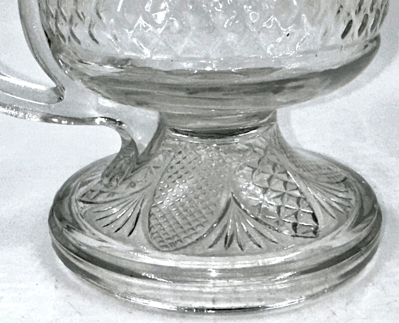 CINDERELLA Oil Kerosene Footed Hand Lamp Antique THURO 1, p. 275 - g Lovely! - AntiquesEtceteraCINDERELLA Oil Kerosene Footed Hand Lamp Antique THURO 1, p. 275 - g Lovely!AntiqueAntiquesEtcetera