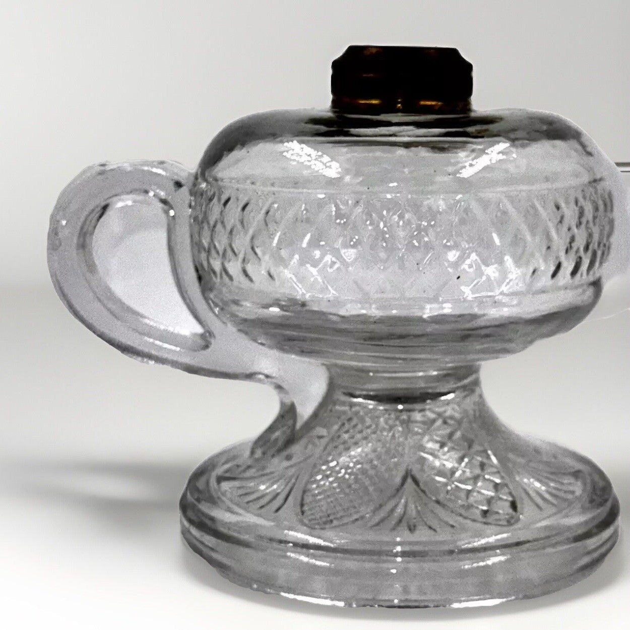 CINDERELLA Oil Kerosene Footed Hand Lamp Antique THURO 1, p. 275 - g Lovely! - AntiquesEtceteraCINDERELLA Oil Kerosene Footed Hand Lamp Antique THURO 1, p. 275 - g Lovely!AntiqueAntiquesEtcetera