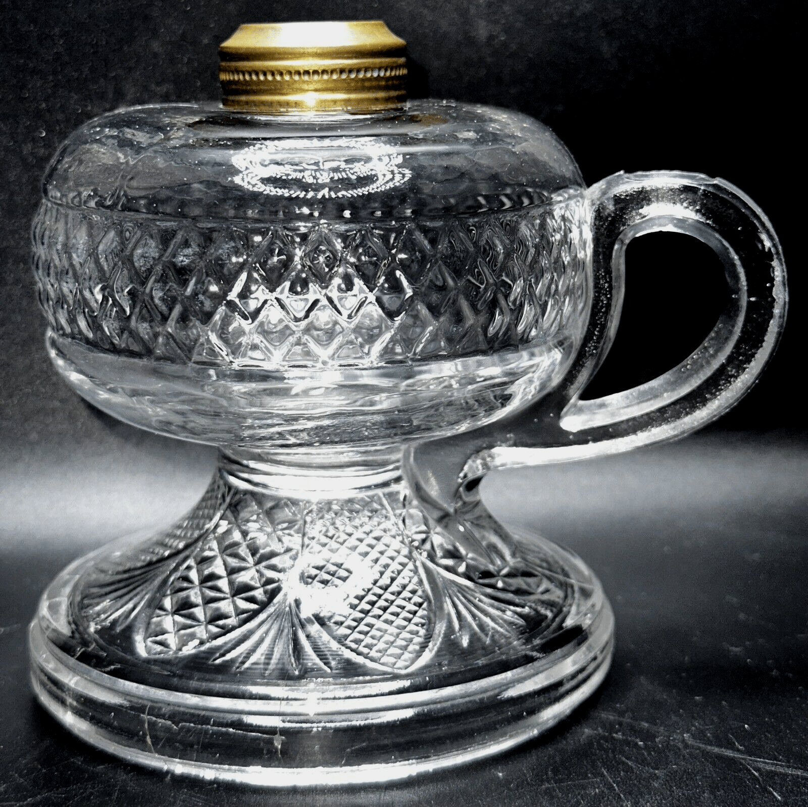 CINDERELLA Oil Kerosene Footed Hand Lamp Antique THURO 1, p. 275 - g Lovely! - AntiquesEtceteraCINDERELLA Oil Kerosene Footed Hand Lamp Antique THURO 1, p. 275 - g Lovely!AntiqueAntiquesEtcetera