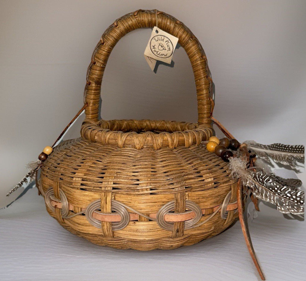 Circle of Life Apple Basket Cherokee Design Lonnie Talafierro Sig. Black Walnut - AntiquesEtceteraCircle of Life Apple Basket Cherokee Design Lonnie Talafierro Sig. Black WalnutAntiquesEtceteraAntiquesEtcetera