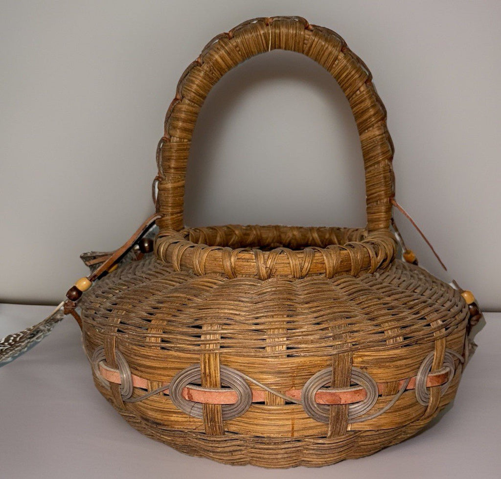 Circle of Life Apple Basket Cherokee Design Lonnie Talafierro Sig. Black Walnut - AntiquesEtceteraCircle of Life Apple Basket Cherokee Design Lonnie Talafierro Sig. Black WalnutAntiquesEtceteraAntiquesEtcetera