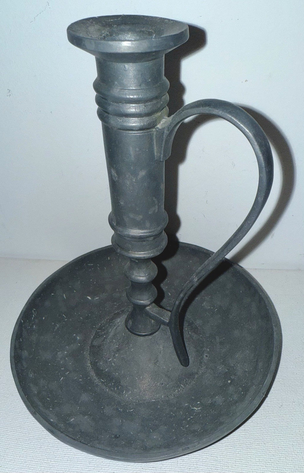 Colonial Pewter Large Chamberstick Matte Finish 7 1/2 in. w/ Handle & Drip Tray - AntiquesEtceteraColonial Pewter Large Chamberstick Matte Finish 7 1/2 in. w/ Handle & Drip TrayColonial Pewter by BoardmanAntiquesEtcetera
