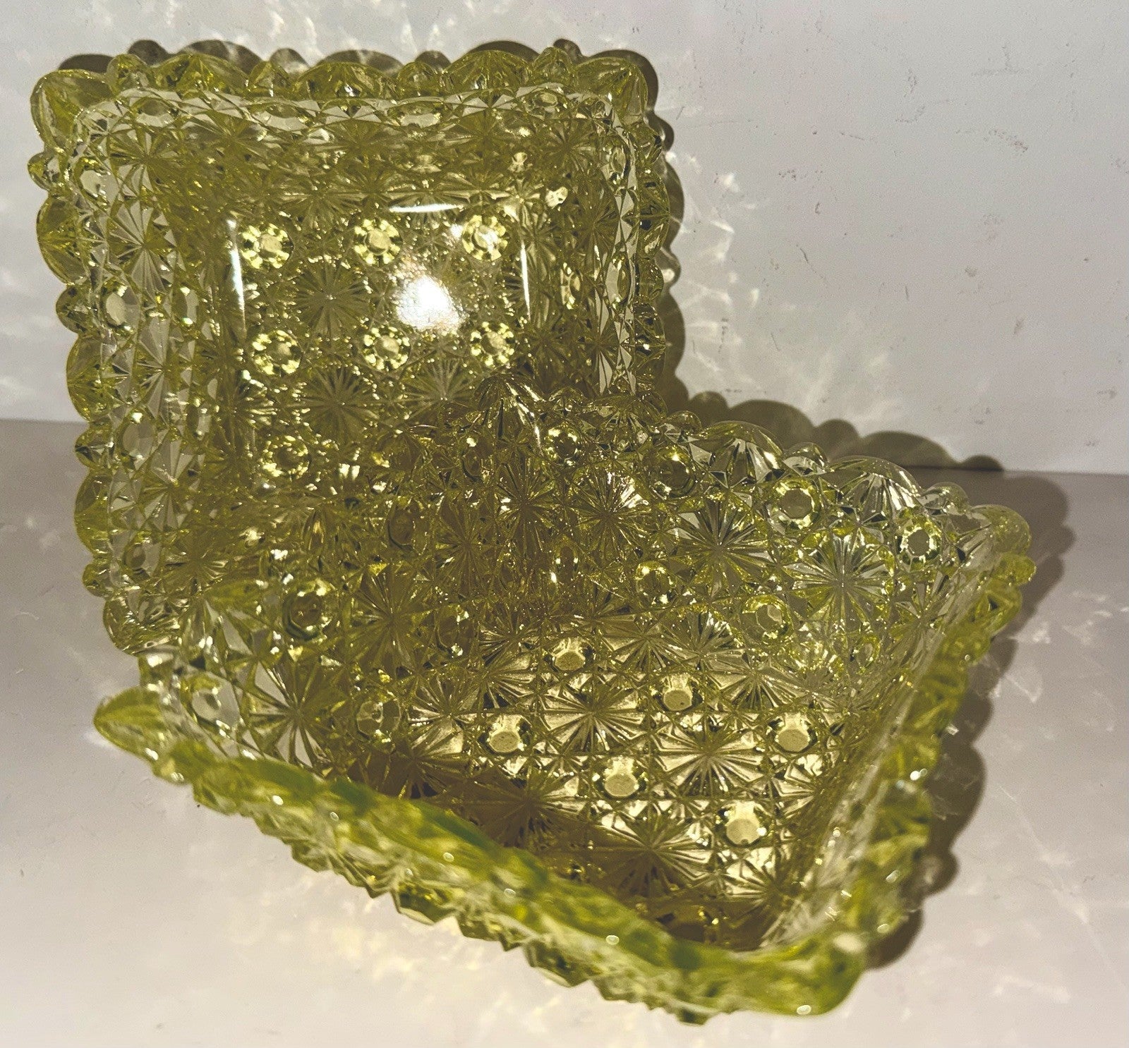 Daisy & Button Vaseline Glass Bowls Square Canary Yellow w/ Bright UV Glow 4.5" - AntiquesEtceteraDaisy & Button Vaseline Glass Bowls Square Canary Yellow w/ Bright UV Glow 4.5"UnmarkedAntiquesEtcetera