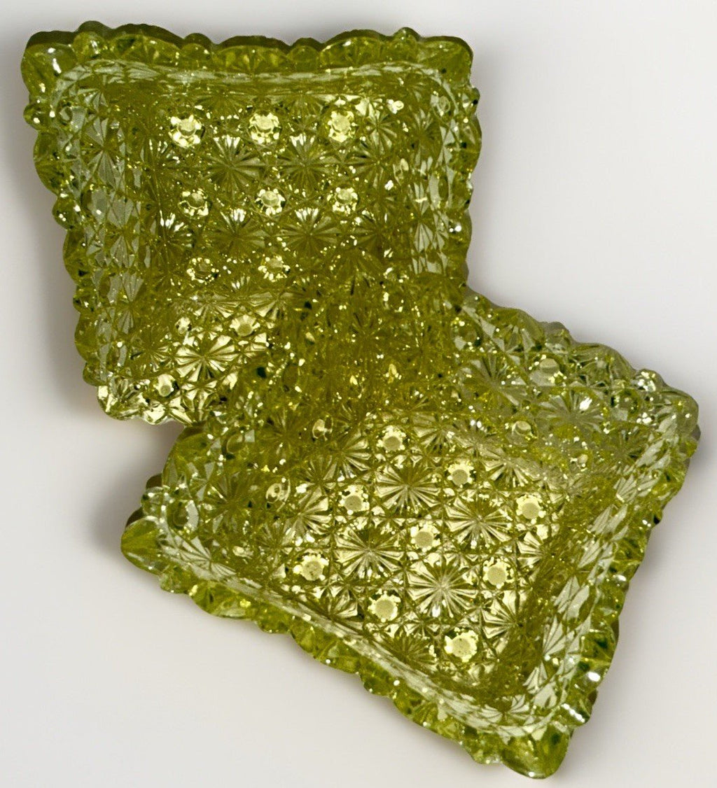 Daisy & Button Vaseline Glass Bowls Square Canary Yellow w/ Bright UV Glow 4.5" - AntiquesEtceteraDaisy & Button Vaseline Glass Bowls Square Canary Yellow w/ Bright UV Glow 4.5"UnmarkedAntiquesEtcetera