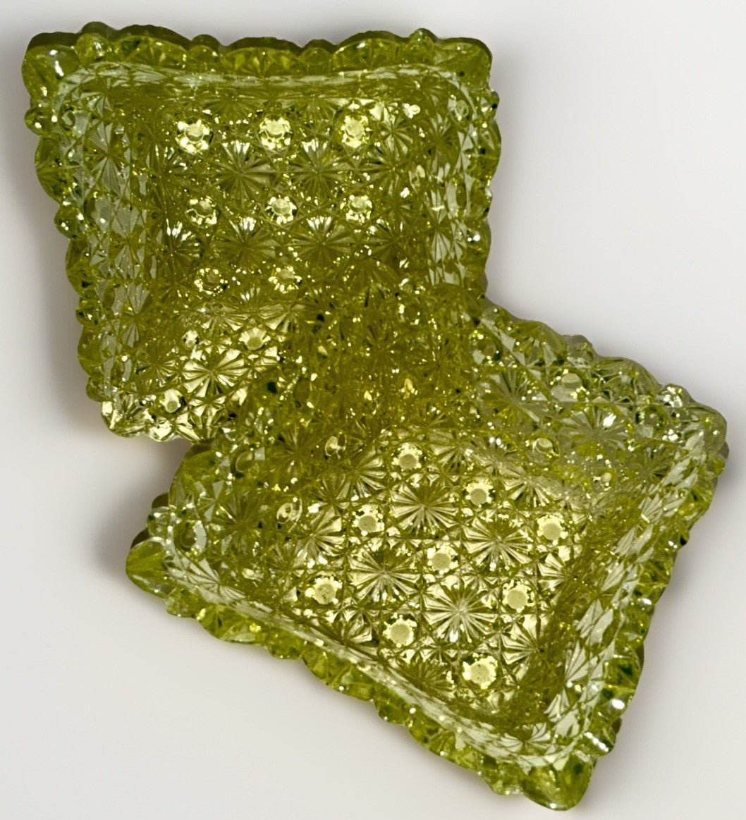 Daisy & Button Vaseline Glass Bowls Square Canary Yellow w/ Bright UV Glow 4.5" - AntiquesEtceteraDaisy & Button Vaseline Glass Bowls Square Canary Yellow w/ Bright UV Glow 4.5"UnmarkedAntiquesEtcetera
