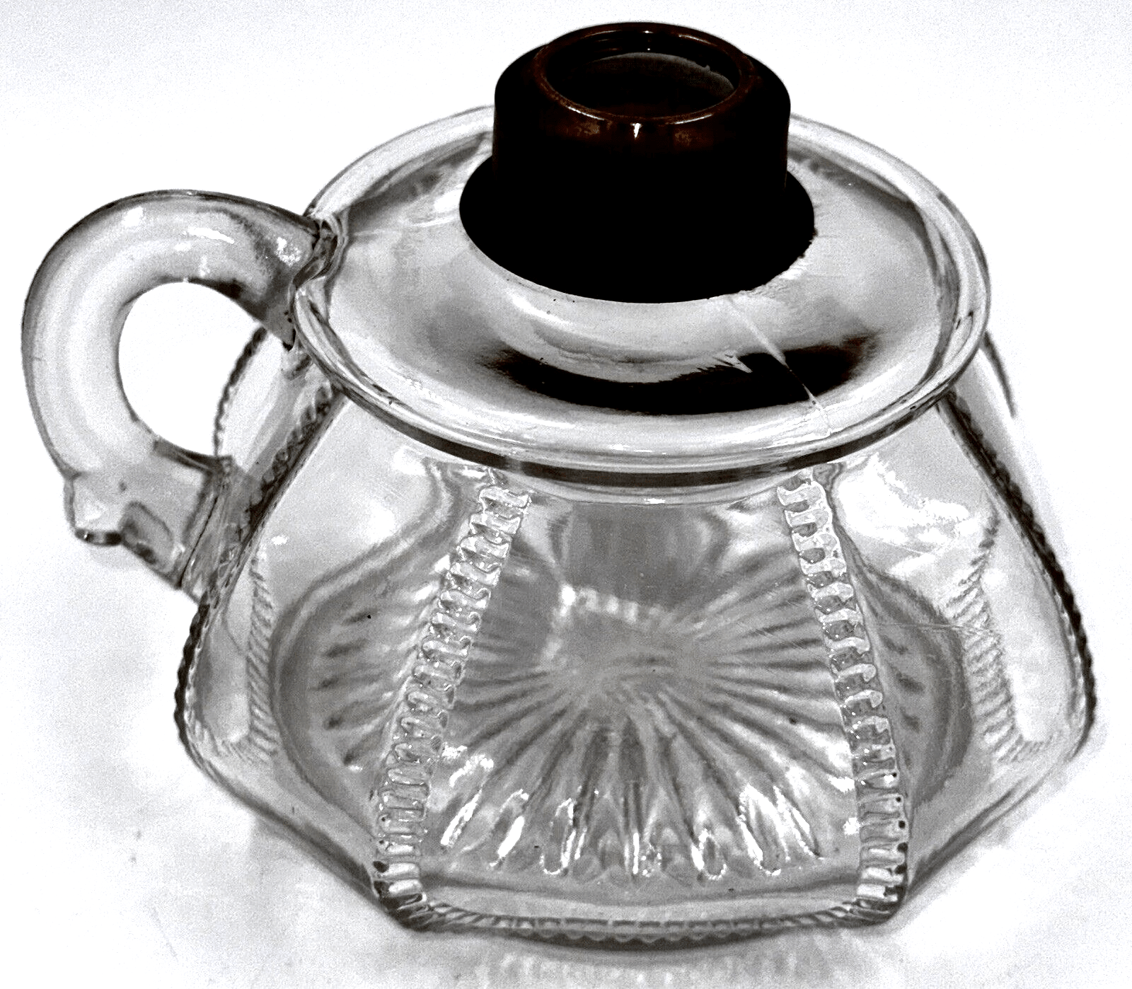 Dalzell's CROWN Kerosene Oil Flat Hand Lamp THURO 1, 252e Findlay, OH Antique - AntiquesEtceteraDalzell's CROWN Kerosene Oil Flat Hand Lamp THURO 1, 252e Findlay, OH AntiqueAntiqueAntiquesEtcetera