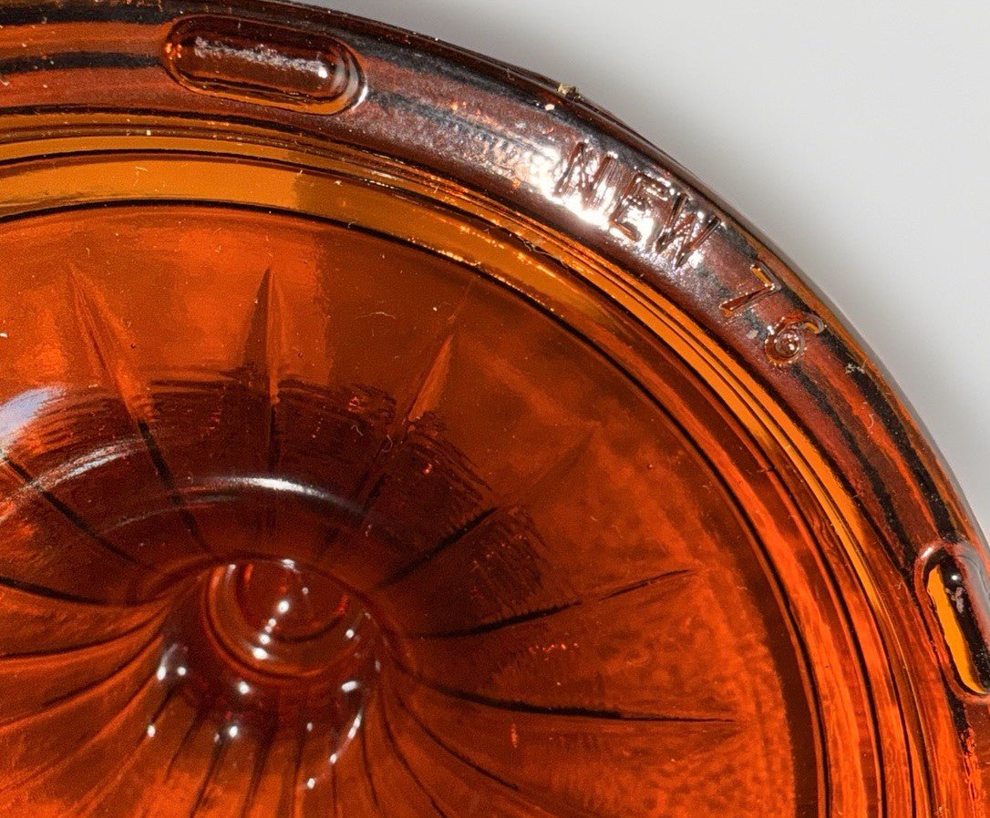 Dark Amber Glass Aladdin Lamp Base for Mod B 23 23A Maxbrite Short Lincoln Drape - AntiquesEtceteraDark Amber Glass Aladdin Lamp Base for Mod B 23 23A Maxbrite Short Lincoln DrapeAladdinAntiquesEtcetera