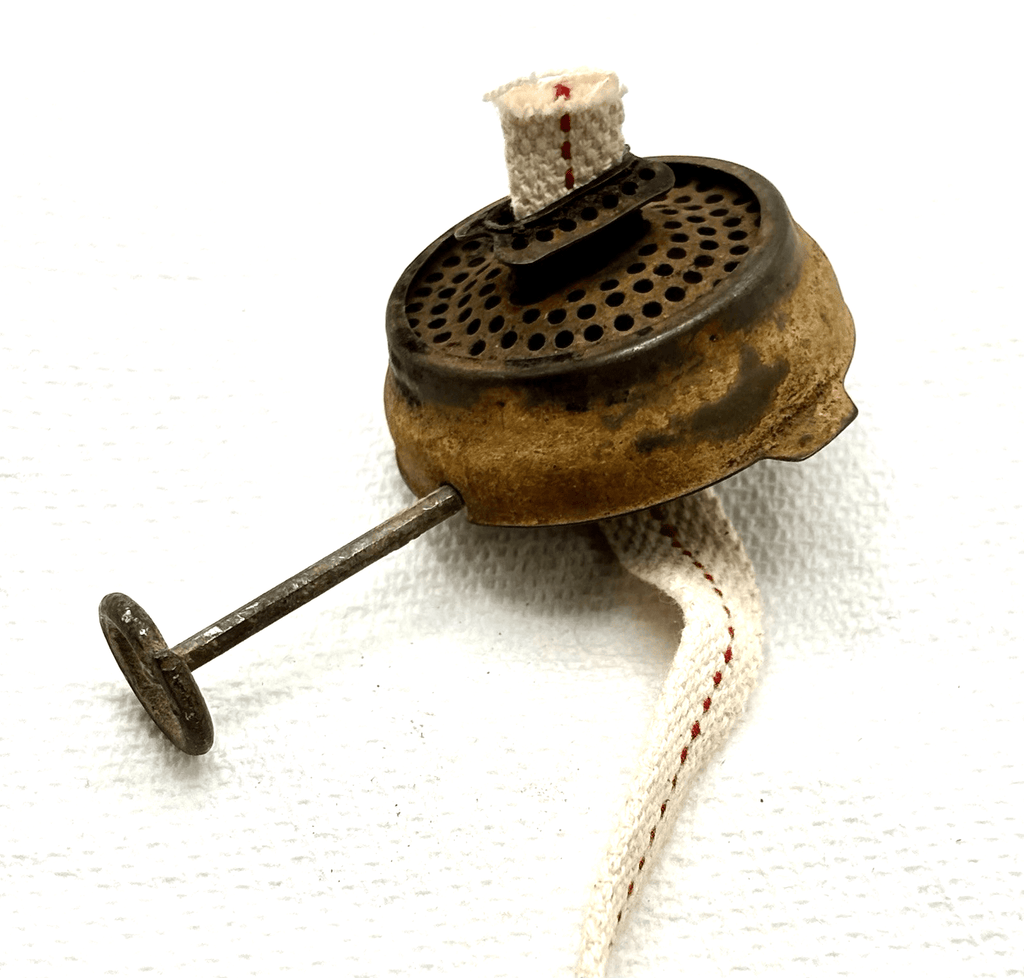 Dietz lantern burner w/wire thumbwheel and wick - AntiquesEtceteraDietz lantern burner w/wire thumbwheel and wickDietzAntiquesEtcetera