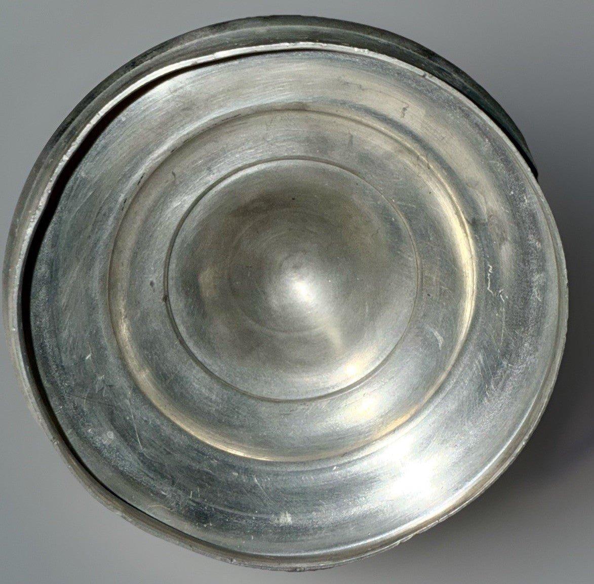 Double Handled Brewster Pewter Sugar Bowl with Lid Signed / Danforth Collection - AntiquesEtceteraDouble Handled Brewster Pewter Sugar Bowl with Lid Signed / Danforth CollectionBrewster PewterAntiquesEtcetera