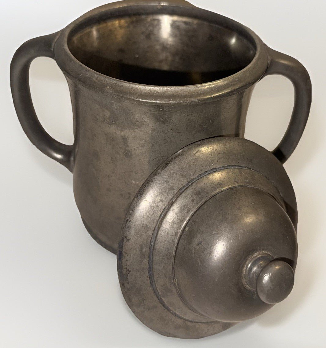 Double Handled Reed & Barton Pewter Sugar Bowl Lid Signed / Danforth Collection - AntiquesEtceteraDouble Handled Reed & Barton Pewter Sugar Bowl Lid Signed / Danforth CollectionReed & BartonAntiquesEtcetera