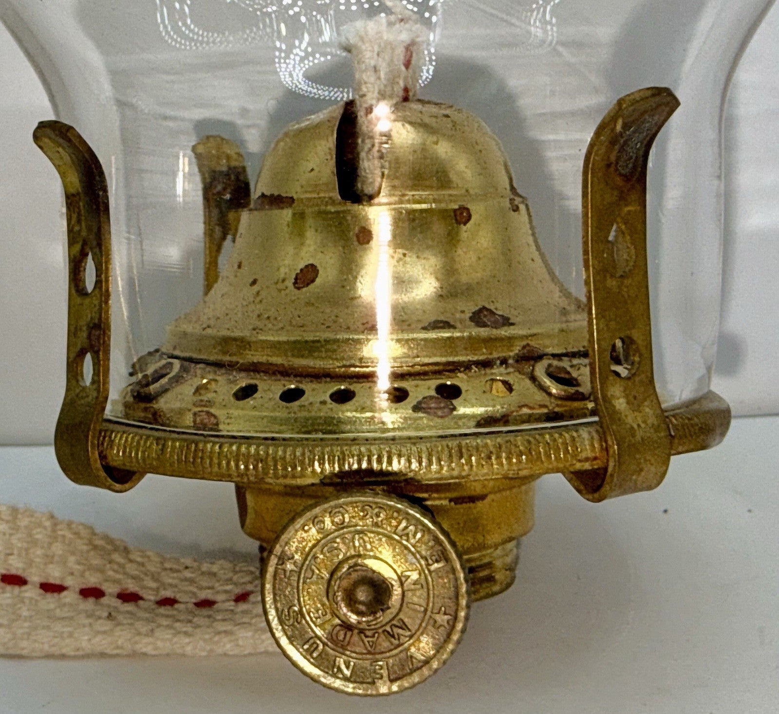 E. Miller Venus No. 0 Kerosene Oil Lamp Burner w/ Wick & Glass Pearl Top Chimney - AntiquesEtceteraE. Miller Venus No. 0 Kerosene Oil Lamp Burner w/ Wick & Glass Pearl Top ChimneyAntiquesEtceteraAntiquesEtcetera