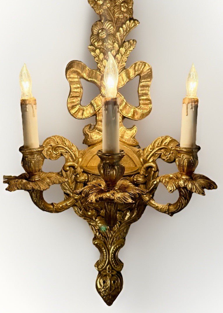 Edwardian Revival 31.25” Wall Sconce 3 - Light Cast Brass Ornate by Crescent BM Co - AntiquesEtceteraEdwardian Revival 31.25” Wall Sconce 3 - Light Cast Brass Ornate by Crescent BM CoAntiquesEtceteraAntiquesEtcetera