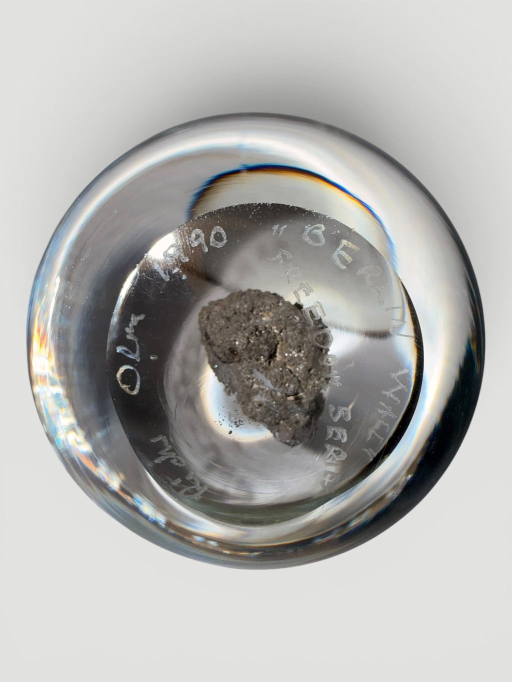 Freedom Series Paperweight w/ Berlin Wall Fragment Richard Olma Art Studio 1990AntiquesEtcetera