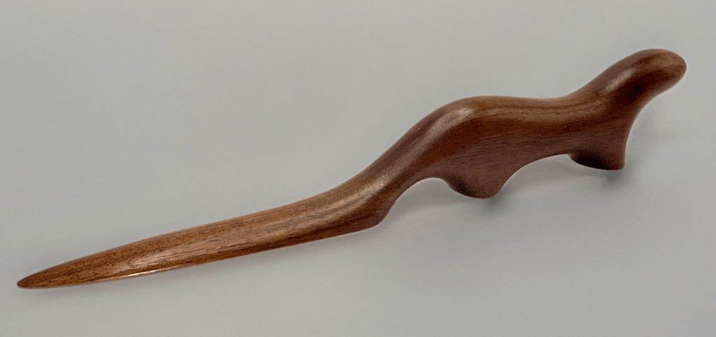 Hand - Carved Norwegian Wood Otter Danish Modern 1985 Made in Minnesota 8" Long - AntiquesEtceteraHand - Carved Norwegian Wood Otter Danish Modern 1985 Made in Minnesota 8" LongNorwegian WoodAntiquesEtcetera