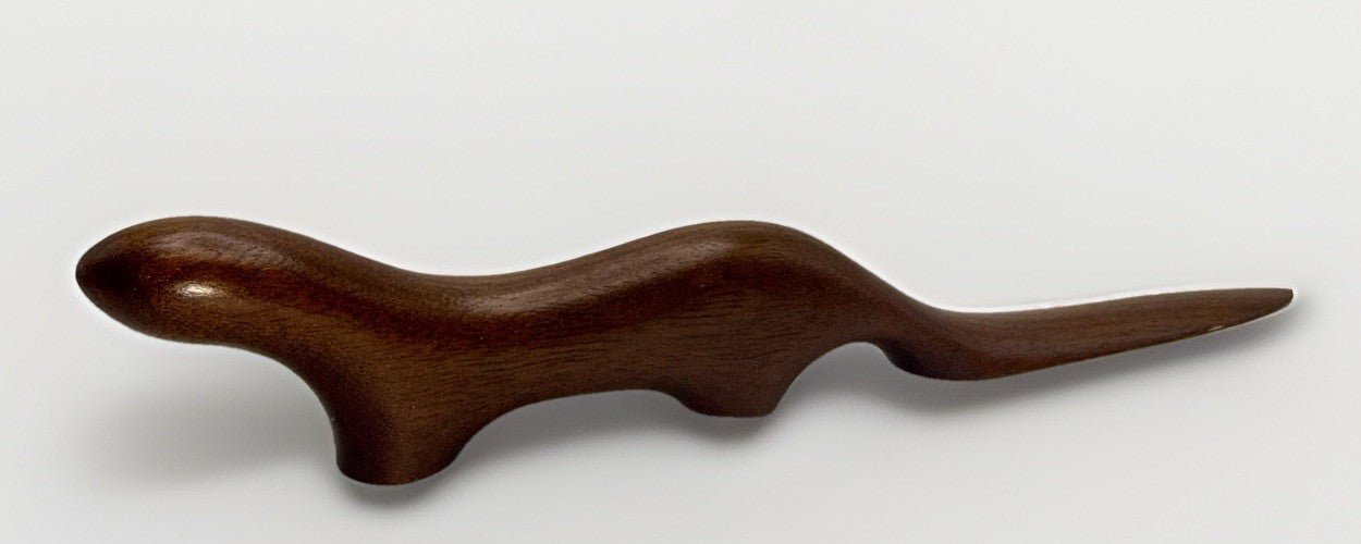 Hand - Carved Norwegian Wood Otter Danish Modern 1985 Made in Minnesota 8" Long - AntiquesEtceteraHand - Carved Norwegian Wood Otter Danish Modern 1985 Made in Minnesota 8" LongNorwegian WoodAntiquesEtcetera