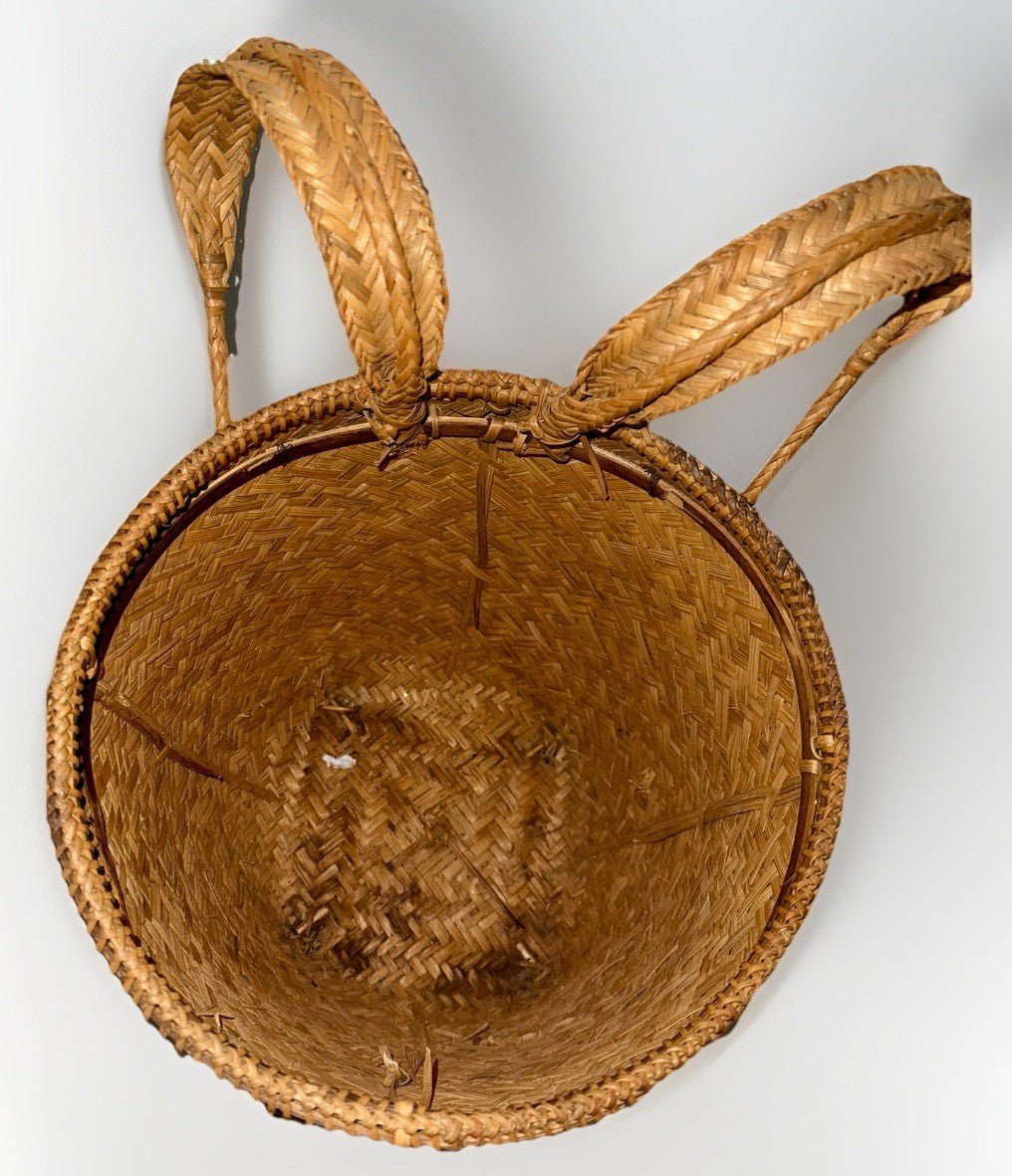 Hand Woven Native American Pack Basket with Shoulder Hanger 10" Diameter - AntiquesEtceteraHand Woven Native American Pack Basket with Shoulder Hanger 10" DiameterAntiquesEtceteraAntiquesEtcetera
