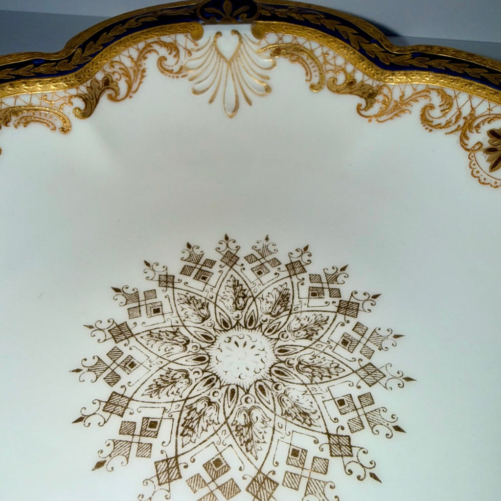 Haviland Limoges Gold Encrusted Bowl Rare Unusual Shape Made for JE Caldwell Philadelphia Jeweler - AntiquesEtceteraHaviland Limoges Gold Encrusted Bowl Rare Unusual Shape Made for JE Caldwell Philadelphia JewelerElegant / Collectible DinnerwareHaviland, Limoges, FranceAntiquesEtcetera