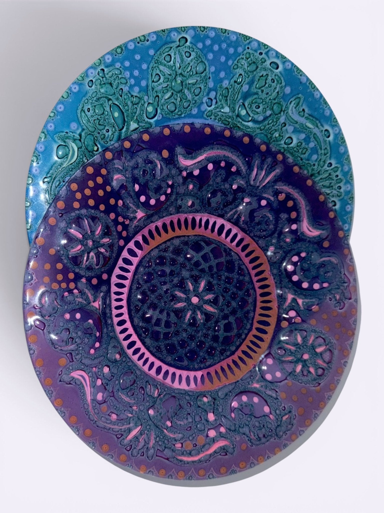 Higgins Fused Art Glass 8 3/8" Luncheon Plates Both Signed Set / 2 ComplementingAntiquesEtcetera