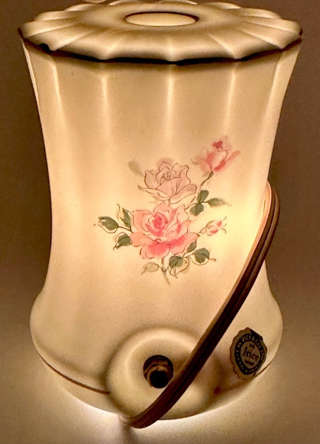 I.W. Rice Perfume Diffuser Night Lamp Light Romantic Pink Roses JAPAN Sticker - AntiquesEtceteraI.W. Rice Perfume Diffuser Night Lamp Light Romantic Pink Roses JAPAN StickerI.W. RiceAntiquesEtcetera