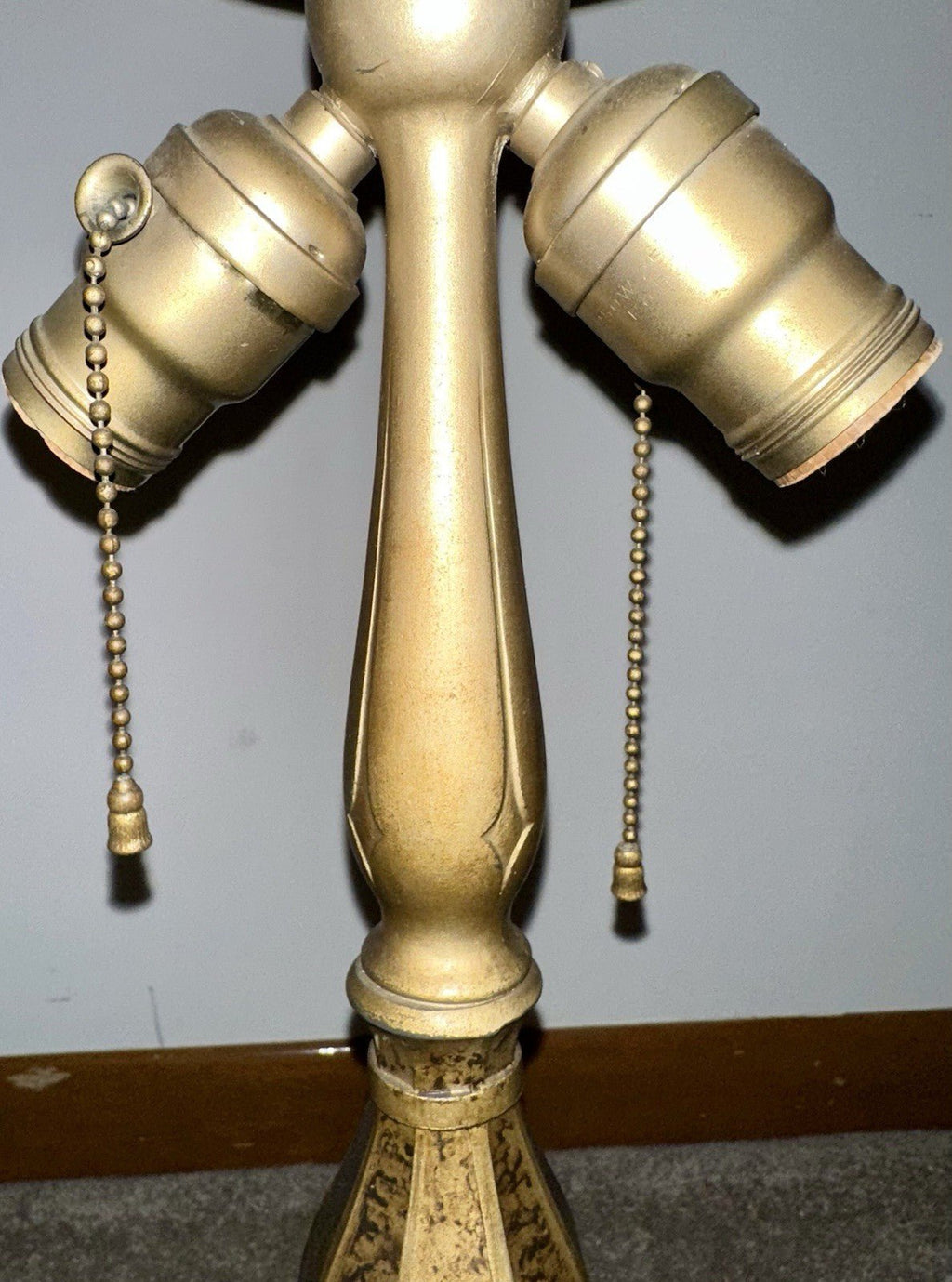Jefferson Table Lamp with Rare Hexagonal Reverse Painted Shade Arts & Crafts Era - AntiquesEtceteraJefferson Table Lamp with Rare Hexagonal Reverse Painted Shade Arts & Crafts EraAntique LightingAntiquesEtceteraAntiquesEtcetera