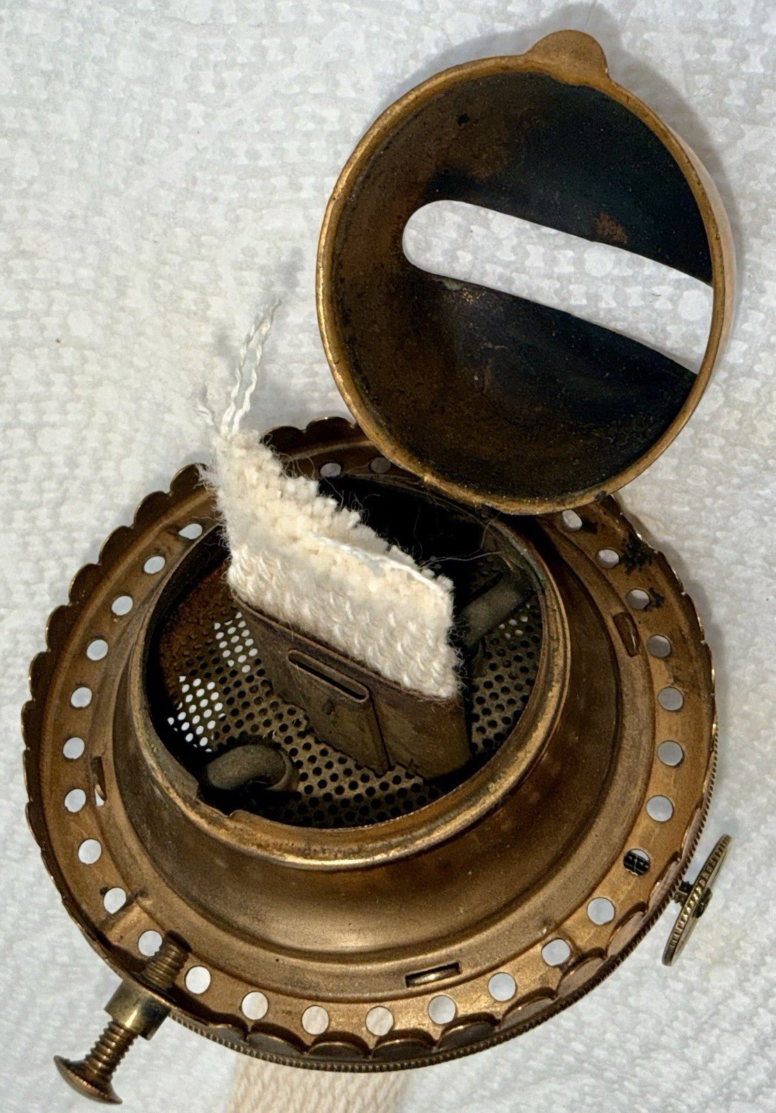 Kerosene Oil Lamp Burner No. 2 Brass E Miller Meriden CT for Flared Chimney - AntiquesEtceteraKerosene Oil Lamp Burner No. 2 Brass E Miller Meriden CT for Flared ChimneyE. Miller Co.AntiquesEtcetera