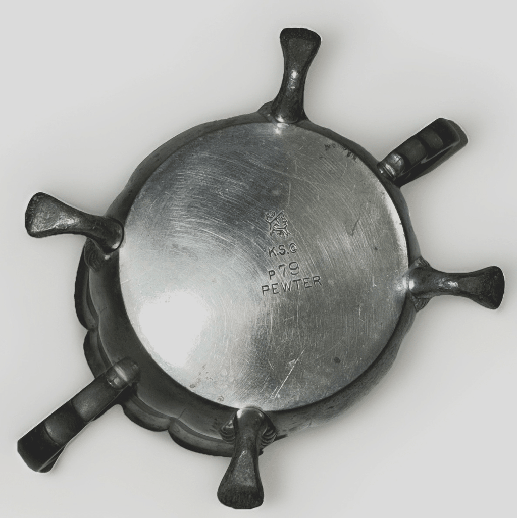 Kirk Stieff Footed Pewter Sugar Bowl Williamsburg Restoration Queen Anne Scallop - AntiquesEtceteraKirk Stieff Footed Pewter Sugar Bowl Williamsburg Restoration Queen Anne ScallopKirk StieffAntiquesEtcetera