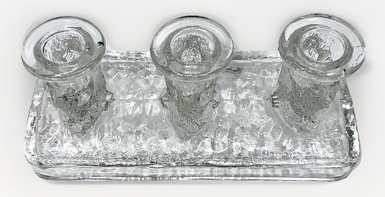L.E. Smith Candle Block 3 Little Bears Climb Trees Solid Glass Ice Cube Textured - AntiquesEtceteraL.E. Smith Candle Block 3 Little Bears Climb Trees Solid Glass Ice Cube TexturedL.E. SmithAntiquesEtcetera