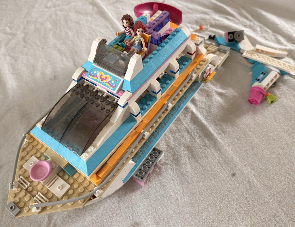 Lego Lot Sets Luxury Boat Buildings People 5+ Lbs. - AntiquesEtceteraLego Lot Sets Luxury Boat Buildings People 5+ Lbs.LEGOAntiquesEtcetera