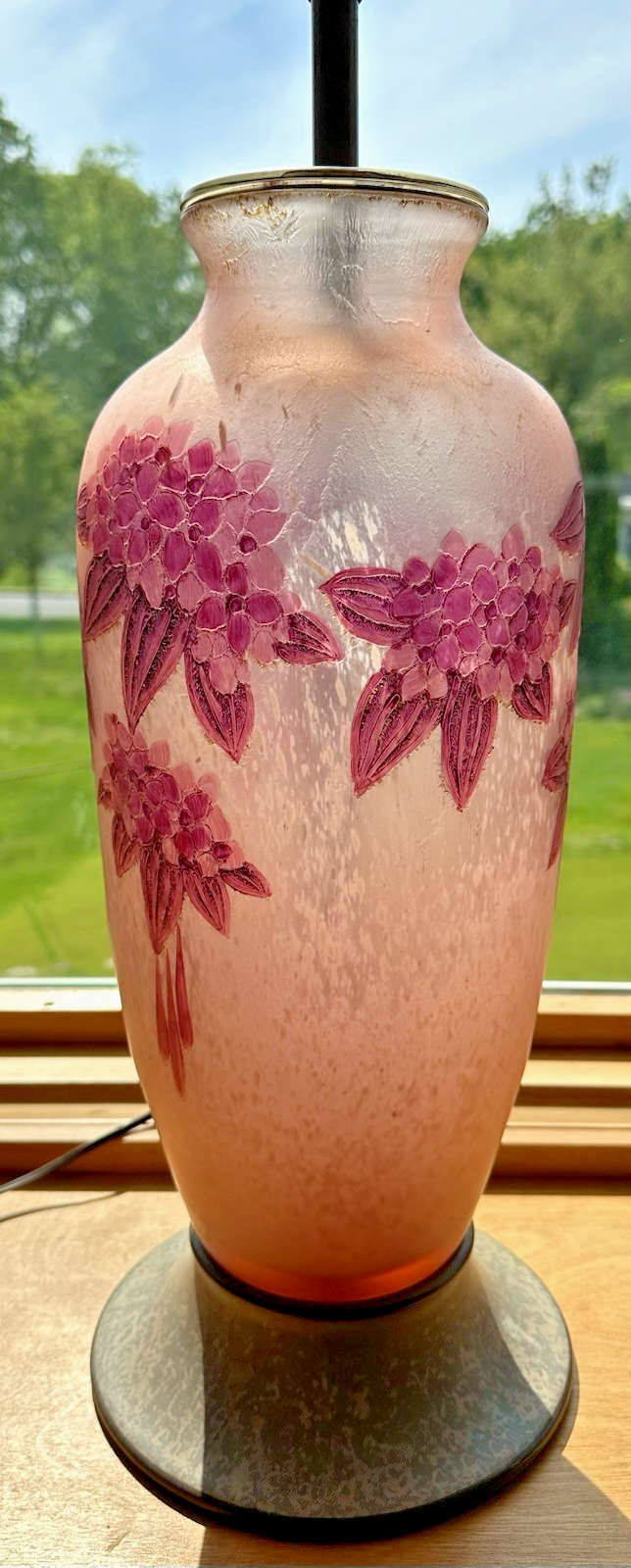 LeGras Cameo Art Glass Table Lamp France Signed Lavender Lilacs - Pink Stunning! - AntiquesEtceteraLeGras Cameo Art Glass Table Lamp France Signed Lavender Lilacs - Pink Stunning!LeGrasAntiquesEtcetera