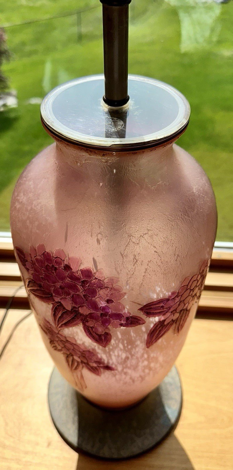 LeGras Cameo Art Glass Table Lamp France Signed Lavender Lilacs - Pink Stunning! - AntiquesEtceteraLeGras Cameo Art Glass Table Lamp France Signed Lavender Lilacs - Pink Stunning!LeGrasAntiquesEtcetera