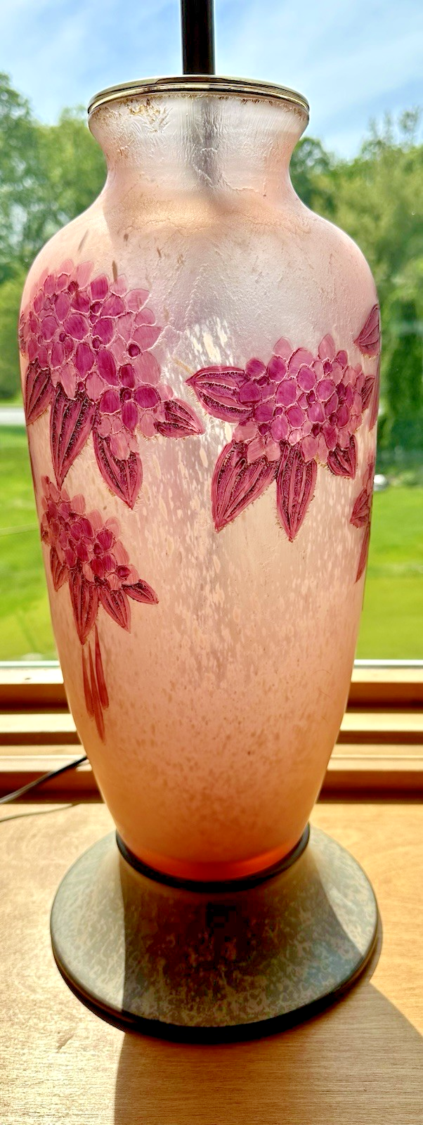 LeGras Cameo Art Glass Table Lamp France Signed Lavender Lilacs - Pink Stunning! - AntiquesEtceteraLeGras Cameo Art Glass Table Lamp France Signed Lavender Lilacs - Pink Stunning!LeGrasAntiquesEtcetera