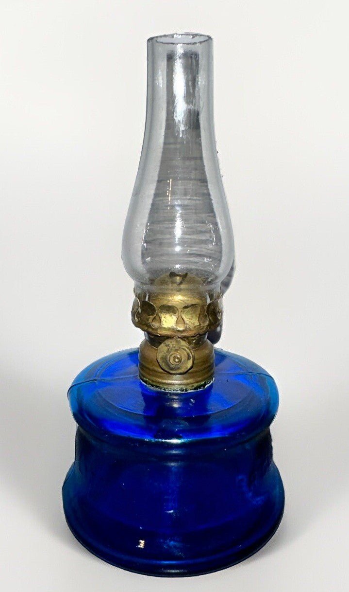 Little Buttercup Miniature Oil Kerosene Lamp Lovely Blue Glass + Burner, Chimney - AntiquesEtceteraLittle Buttercup Miniature Oil Kerosene Lamp Lovely Blue Glass + Burner, ChimneyAntiqueAntiquesEtcetera