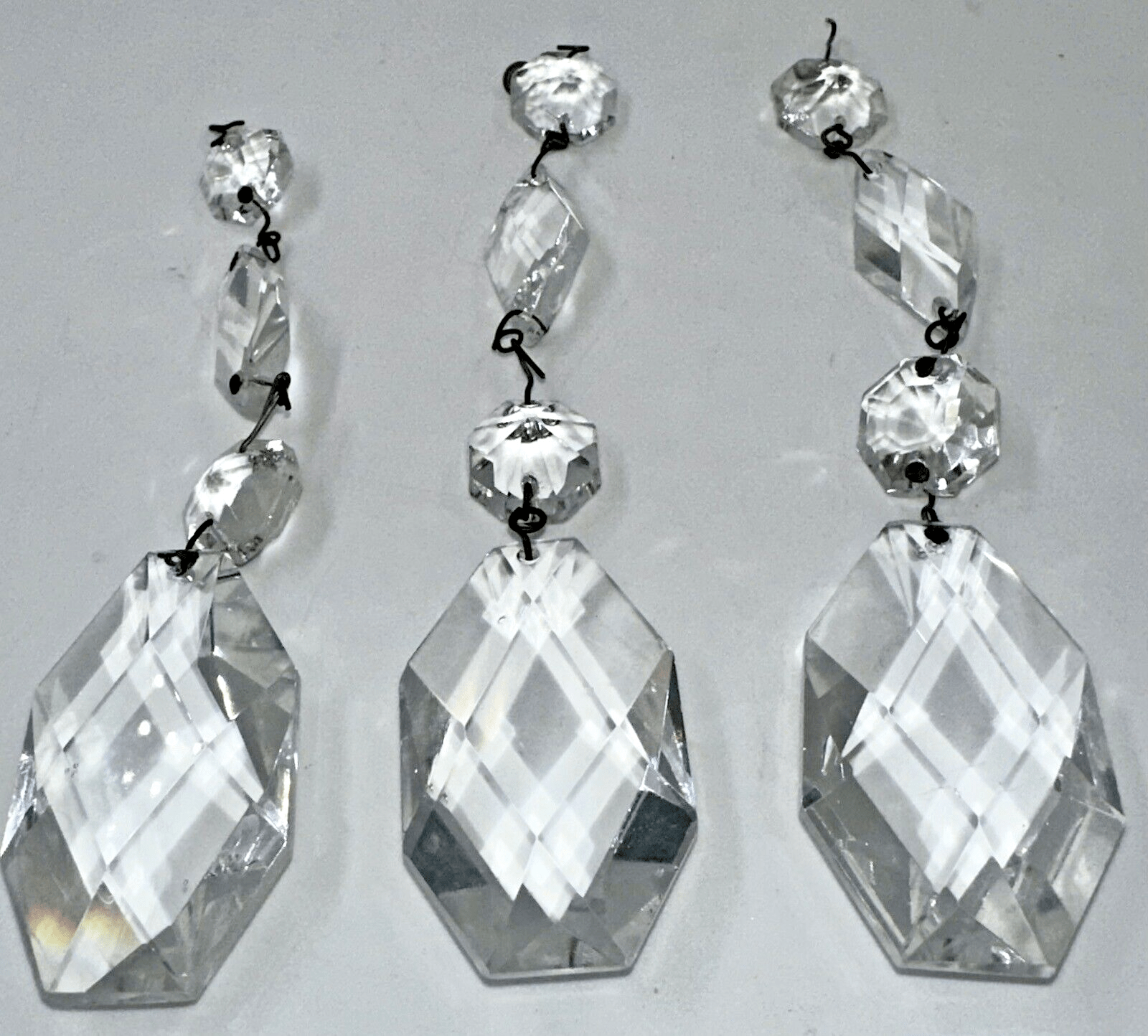 Lot of 3 Cut Crystal Pendalogues Suspended, Octagon Beads & Diamonds 5 3/4" Drop - AntiquesEtceteraLot of 3 Cut Crystal Pendalogues Suspended, Octagon Beads & Diamonds 5 3/4" DropUnbrandedAntiquesEtcetera