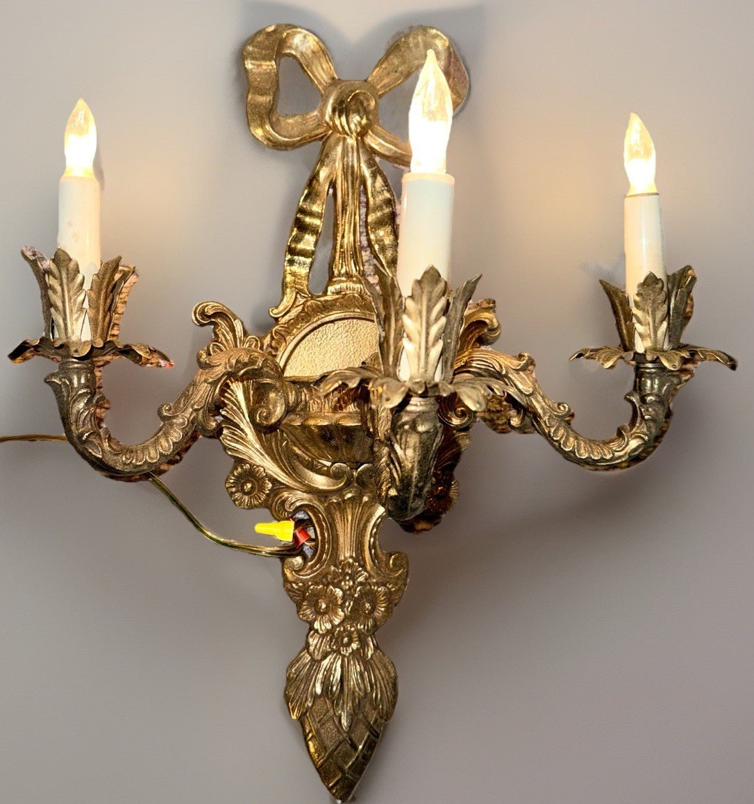 Louis XV French Provincial 3 - Arm Wall Sconce Cast Brass with Bow & Pineapple 21" - AntiquesEtceteraLouis XV French Provincial 3 - Arm Wall Sconce Cast Brass with Bow & Pineapple 21"AntiquesEtceteraAntiquesEtcetera