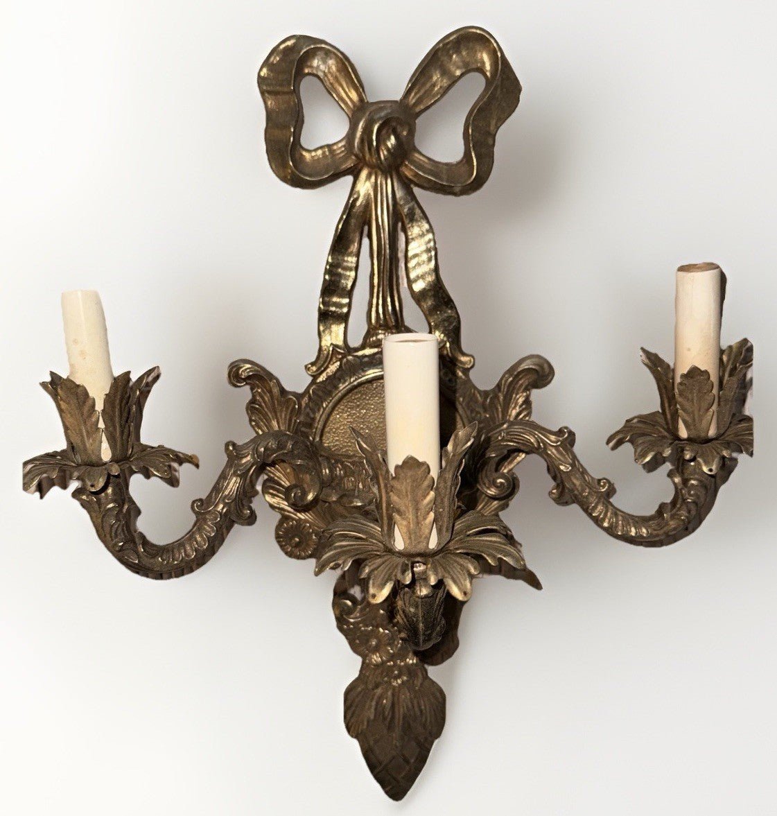 Louis XV French Provincial 3 - Arm Wall Sconce Cast Brass with Bow & Pineapple 21" - AntiquesEtceteraLouis XV French Provincial 3 - Arm Wall Sconce Cast Brass with Bow & Pineapple 21"AntiquesEtceteraAntiquesEtcetera