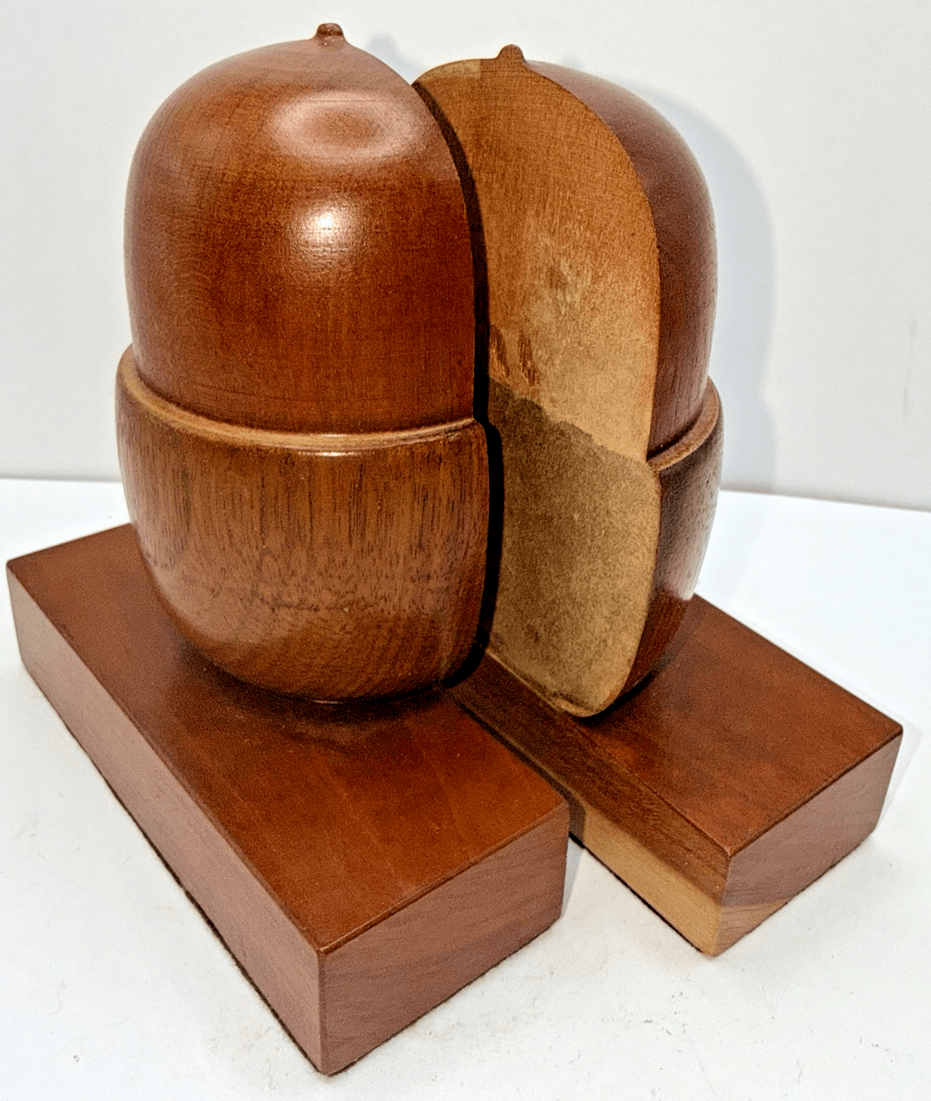 Lovely Carved Wood Acorn Bookends Weighted w/ Felt Bottoms Oak Color Variations - AntiquesEtceteraLovely Carved Wood Acorn Bookends Weighted w/ Felt Bottoms Oak Color VariationsUnbrandedAntiquesEtcetera