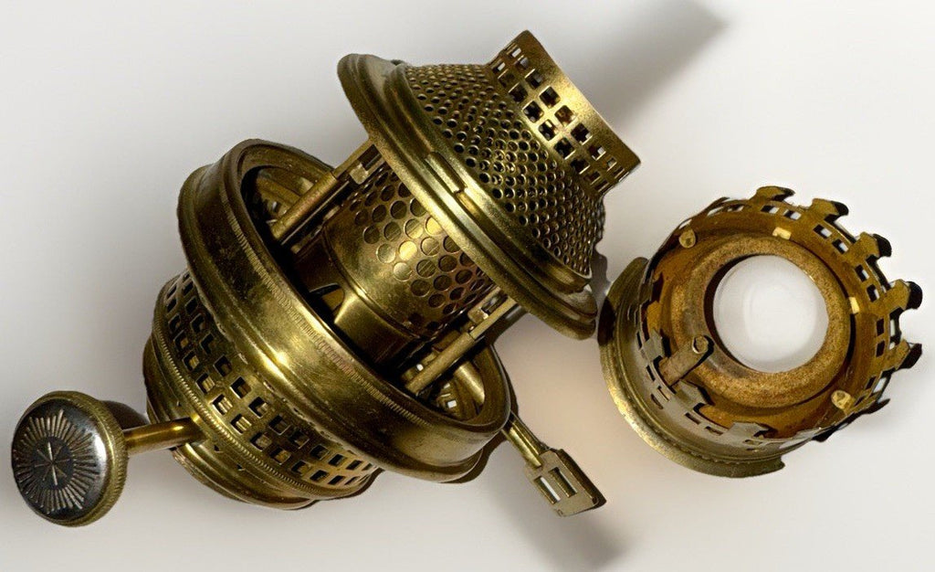 M - 1914 Kronos Key Lift Kerosene Oil Lamp Burner 1 1/2" Thread Brass German Hasag - AntiquesEtceteraM - 1914 Kronos Key Lift Kerosene Oil Lamp Burner 1 1/2" Thread Brass German HasagKronos / HasagAntiquesEtcetera