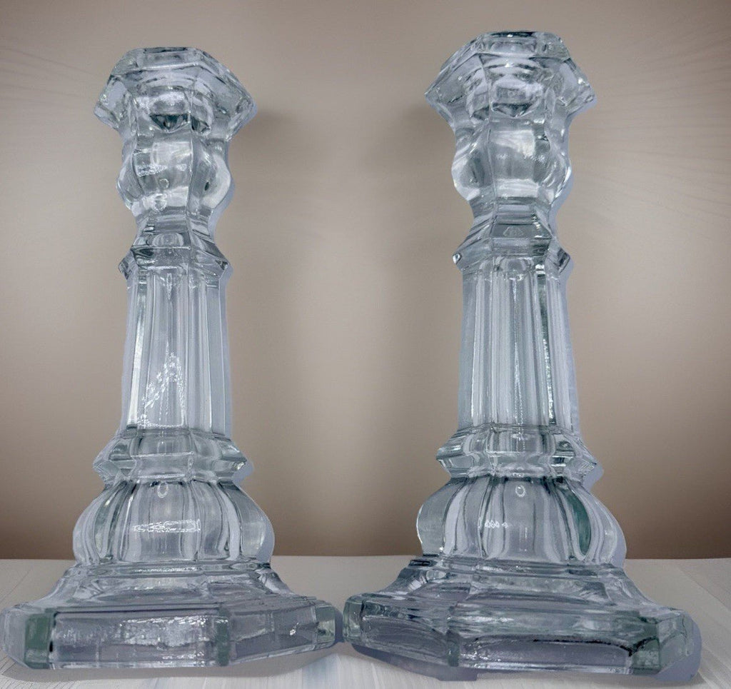 Metropolitan Museum of Art Candlesticks Pair Elegant Corinthian Style 7 5/8" H. - AntiquesEtceteraMetropolitan Museum of Art Candlesticks Pair Elegant Corinthian Style 7 5/8" H.AntiquesEtceteraAntiquesEtcetera