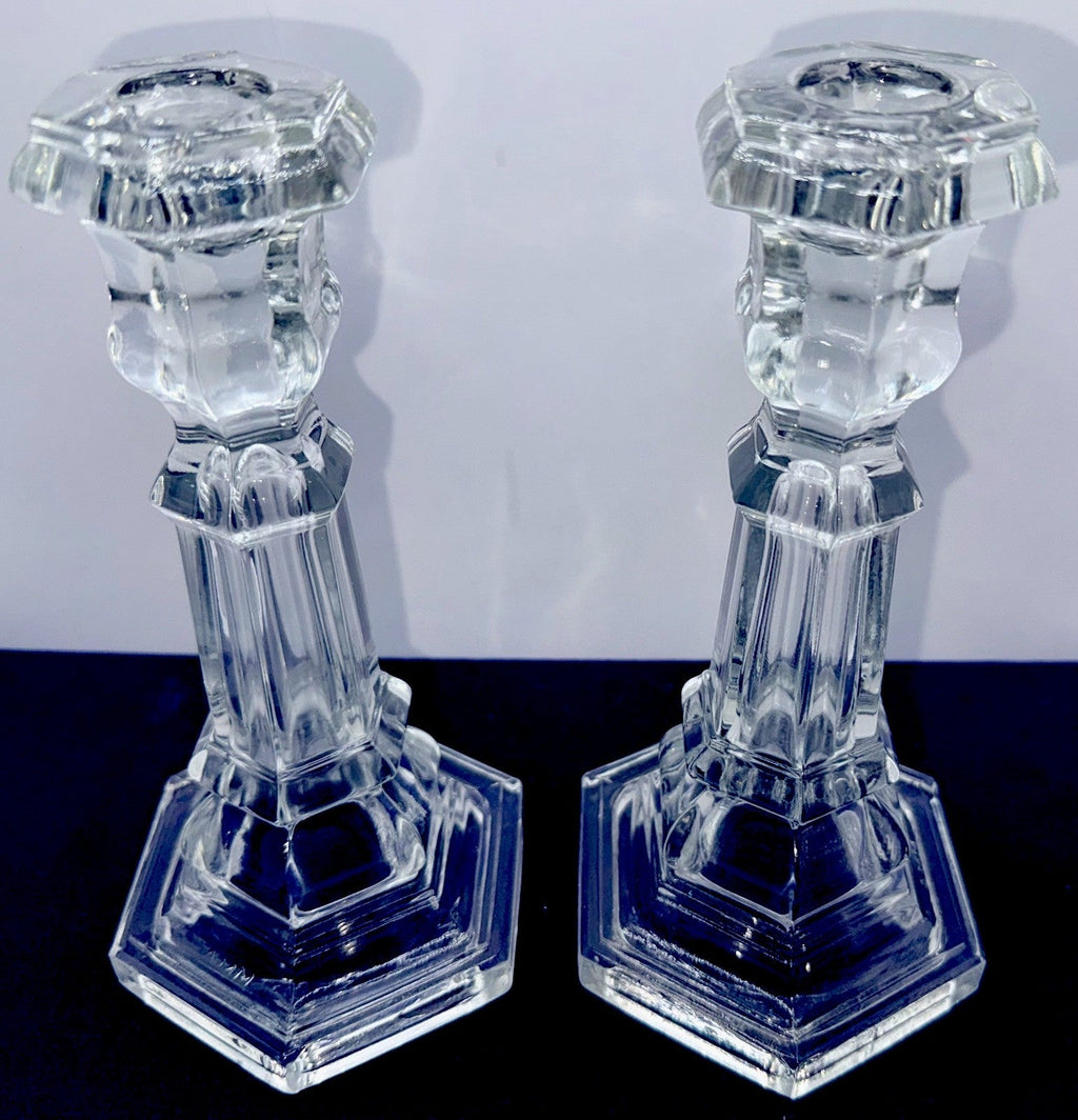 Metropolitan Museum of Art Candlesticks Pair Elegant Corinthian Style 7 5/8" H. - AntiquesEtceteraMetropolitan Museum of Art Candlesticks Pair Elegant Corinthian Style 7 5/8" H.AntiquesEtceteraAntiquesEtcetera
