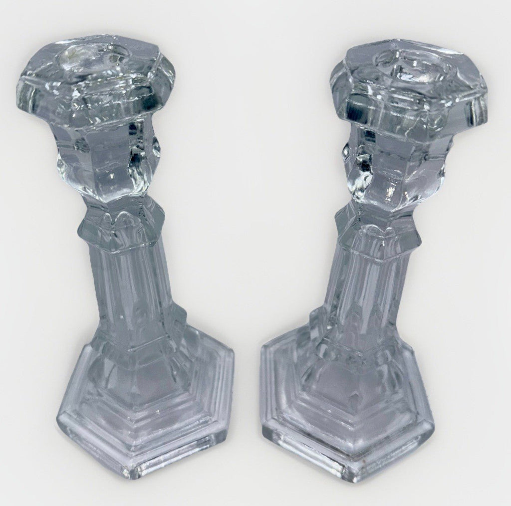 Metropolitan Museum of Art Candlesticks Pair Elegant Corinthian Style 7 5/8" H. - AntiquesEtceteraMetropolitan Museum of Art Candlesticks Pair Elegant Corinthian Style 7 5/8" H.AntiquesEtceteraAntiquesEtcetera