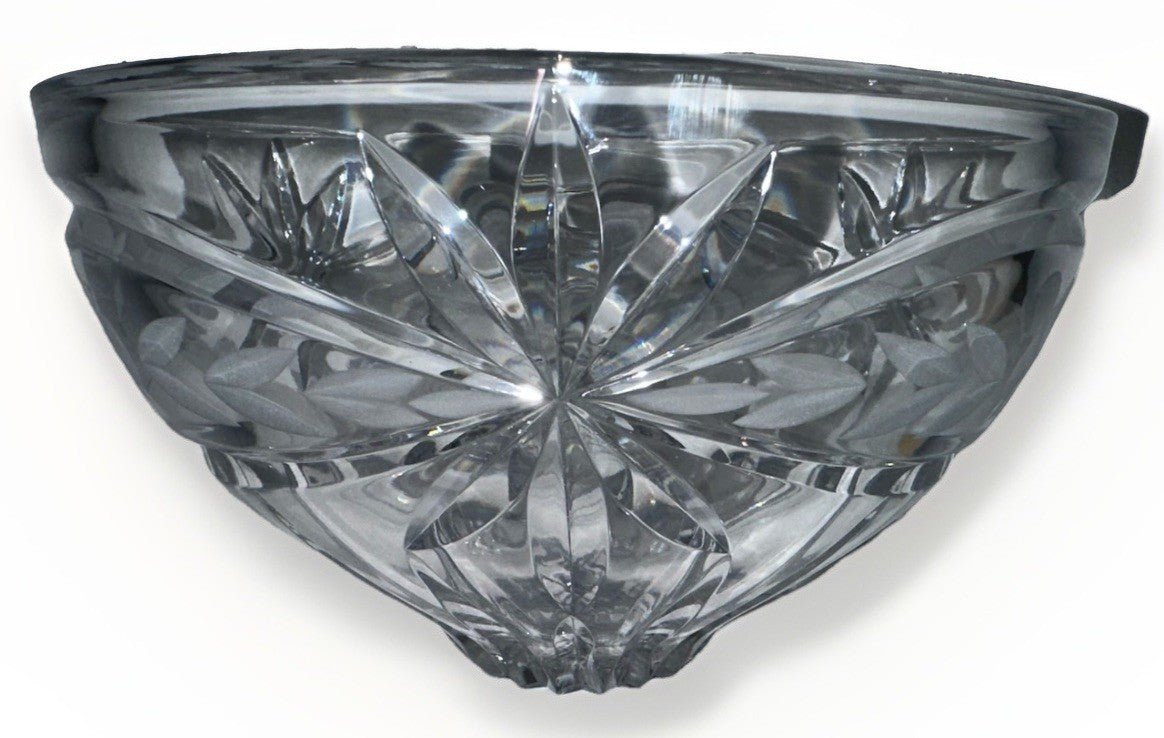 Mikasa Crystal Center Bowl Rare Park Rose Discontinued Pattern 9" Original Box - AntiquesEtceteraMikasa Crystal Center Bowl Rare Park Rose Discontinued Pattern 9" Original BoxMikasaAntiquesEtcetera