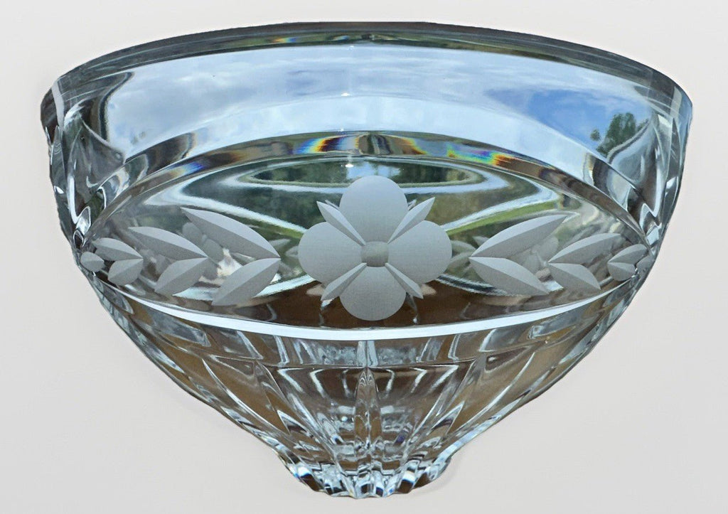 Mikasa Crystal Center Bowl Rare Park Rose Discontinued Pattern 9" Original Box - AntiquesEtceteraMikasa Crystal Center Bowl Rare Park Rose Discontinued Pattern 9" Original BoxMikasaAntiquesEtcetera