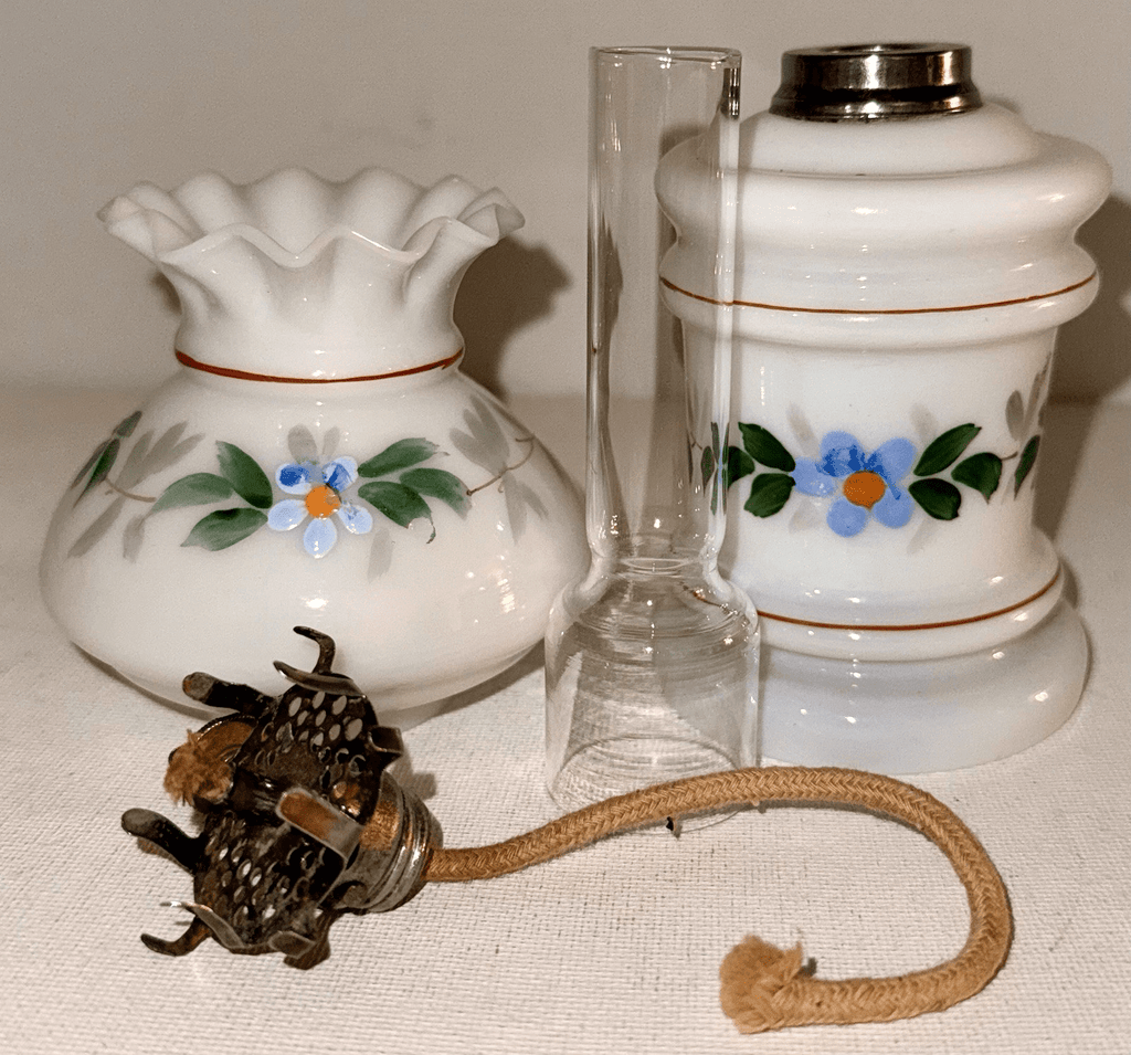 Miniature Antique GWTW Oil Lamp Hulsebus II 344 Victorian Enameled Floral Motif - AntiquesEtceteraMiniature Antique GWTW Oil Lamp Hulsebus II 344 Victorian Enameled Floral MotifAntiqueAntiquesEtcetera